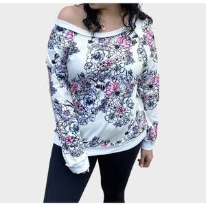 NEW SHE & SHO daisy slouchy sweater in white